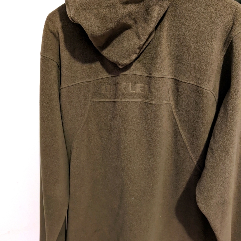 Size Large, Oakley Zip Up Jacket.